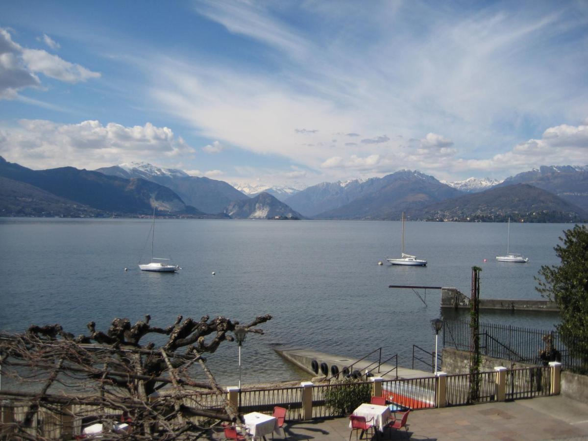 Albergo Riva Reno Di Leggiuno Exteriör bild
